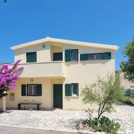 Apartment With A Parking Space - 22958 Vir