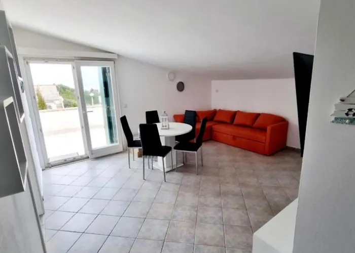 Διαμέρισμα With Parking Space - 22958 *